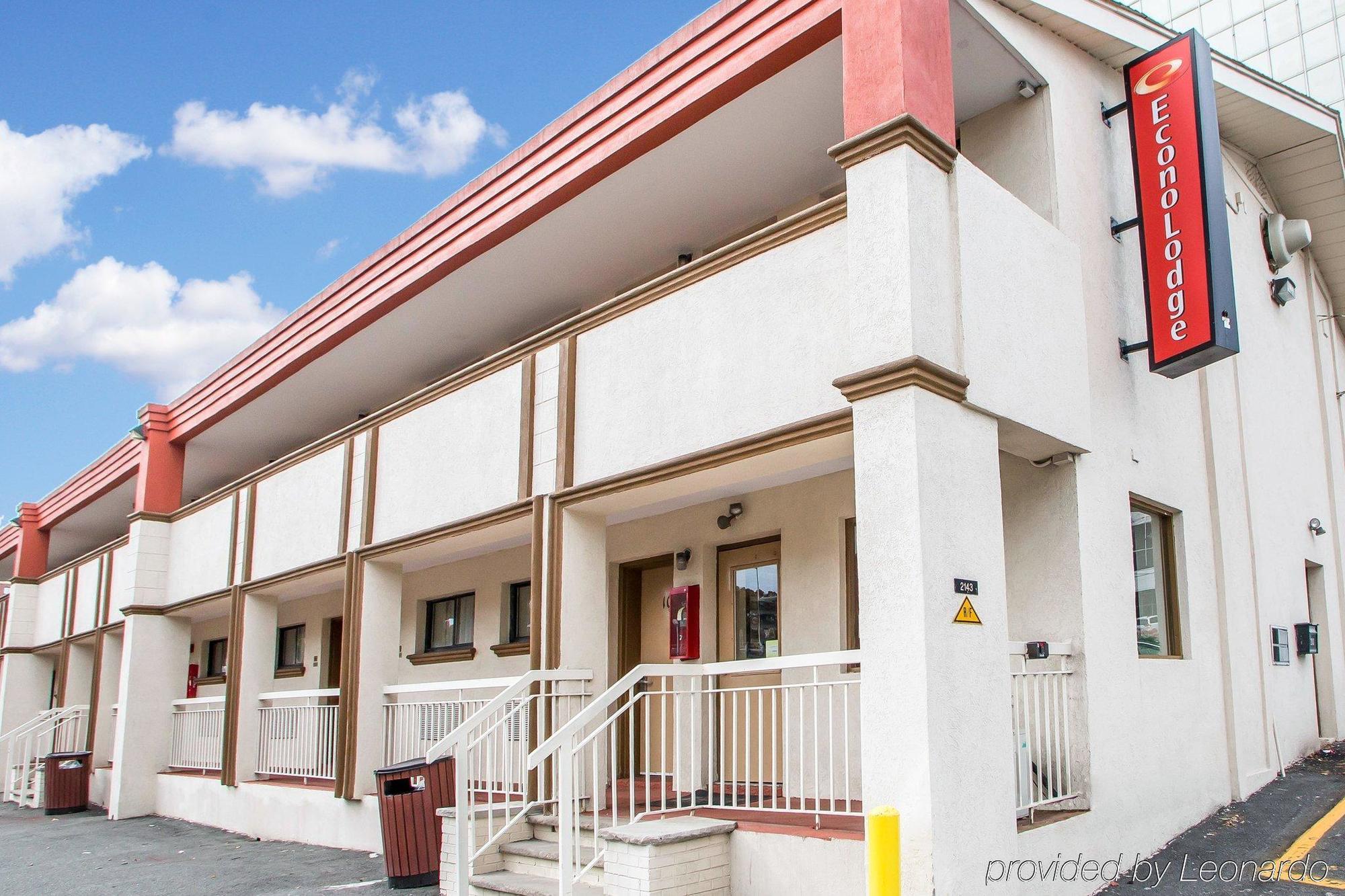 Econo Lodge Fort Lee Exterior photo