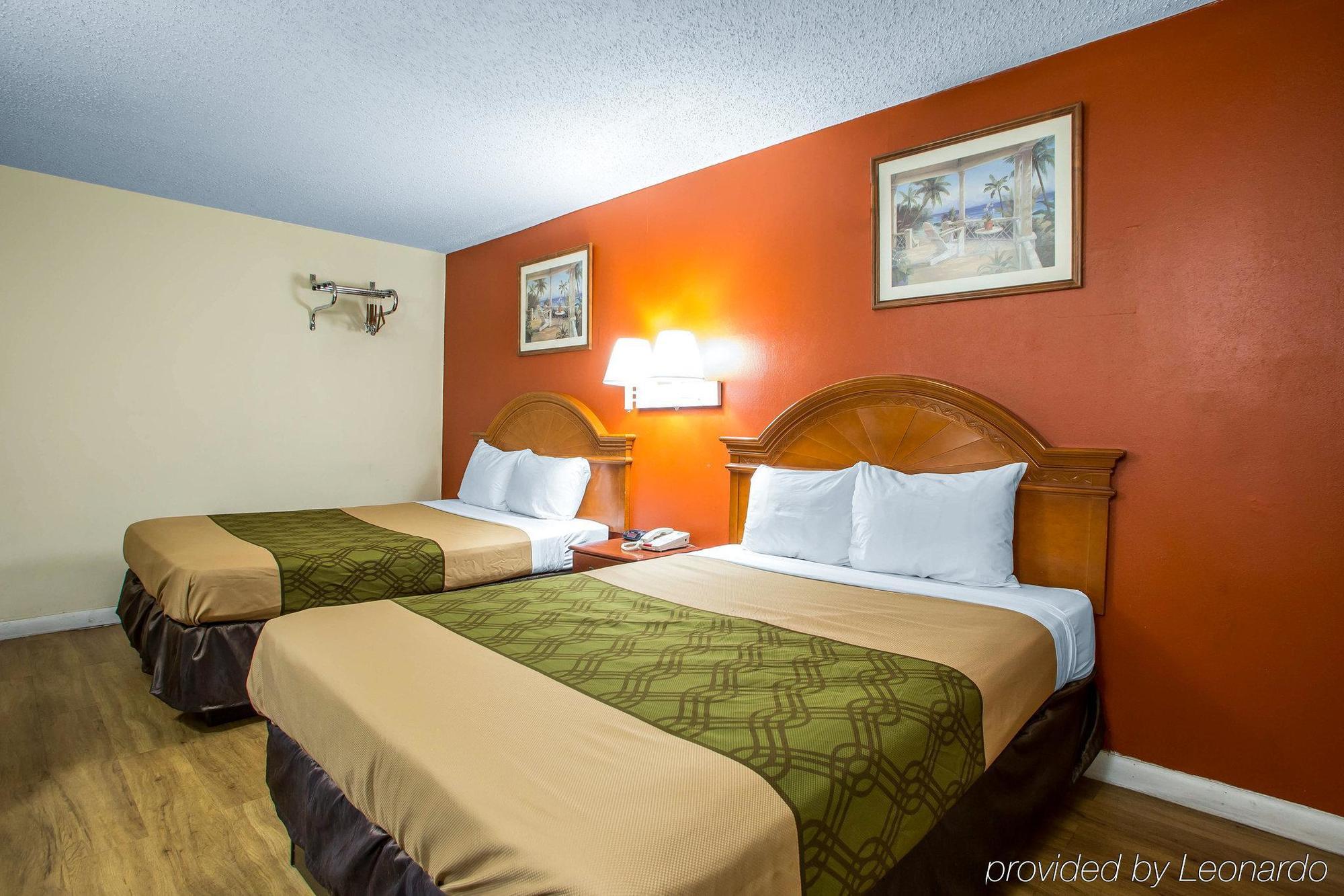 Econo Lodge Fort Lee Exterior photo